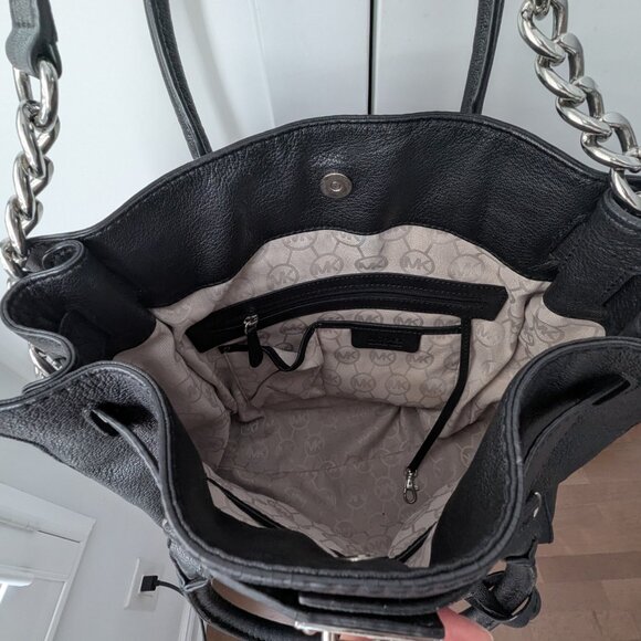 Michael Kors Hamilton Bag with Silver Hardware - Picture 4 of 4